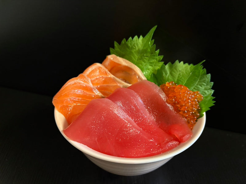 TVアニメ「弱虫ペダル LIMIT BREAK」コラボ海鮮丼　総北高校丼