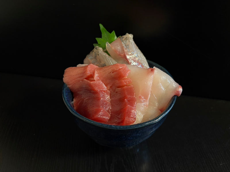 TVアニメ「弱虫ペダル LIMIT BREAK」コラボ海鮮丼　箱根学園モデル